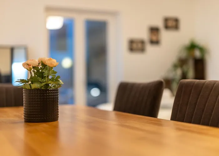 Jasminkas Host 2, Ruhig, City Und Naturnah, Gratis Parkplatz Und Balkon