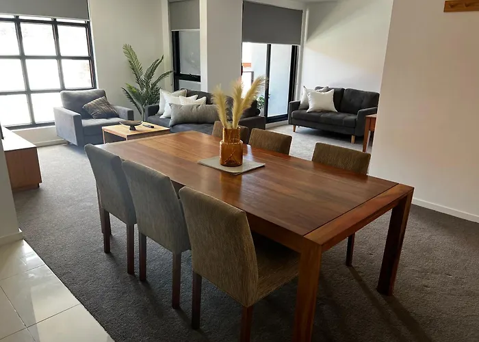 Modern Apartment In Central Geelong!
