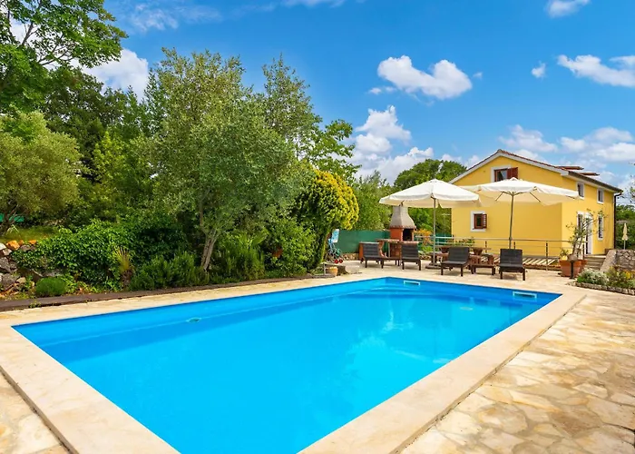 Amazing Home In Malinska