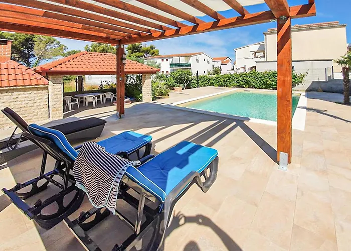 Stunning Home In Bibinje