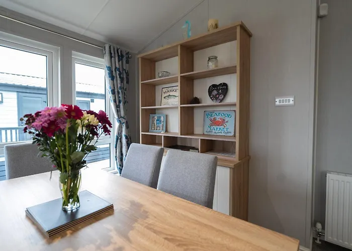 Elite Blue Luxury 3 Bedroom Lodge Newquay, Cornwall