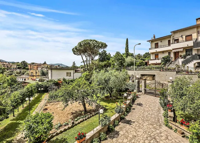 Awesome Home In Vitorchiano With Wifi