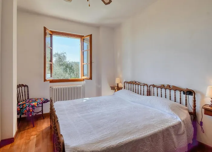 Amazing Home In Recco With Wifi