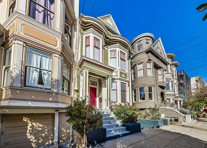 In The Heart Of Haight Ashbury 5 Bedroom House