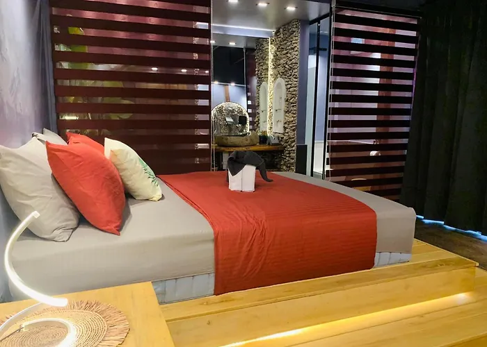 Rockinnest Hotel El Nido
