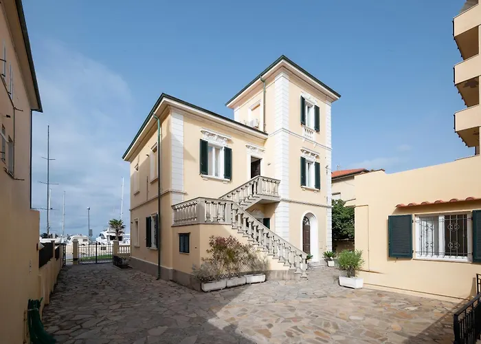 Villa Liberty With Private Beach