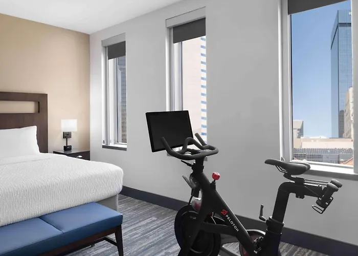 Hampton Inn & Suites Denver Downtown Convention Center