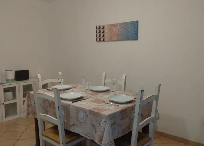 Agora' Home