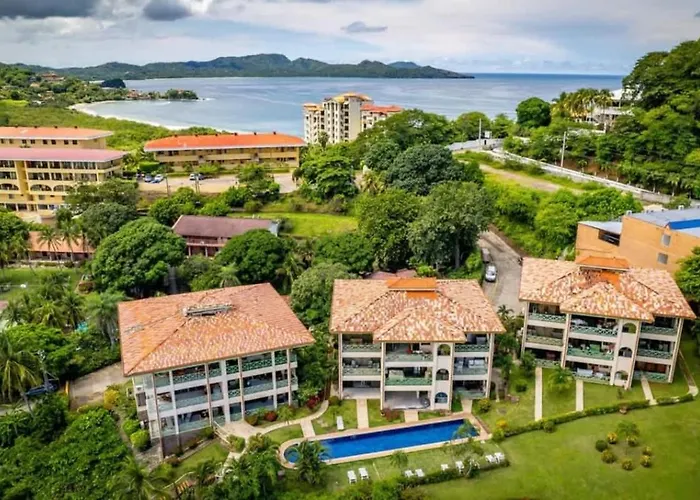 Elegant Condo With Brand-New Fixtures, Shaded Tropical Terrace, And Secluded Beach Access