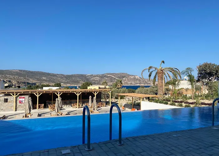Helios Beach Hotel & Bungalows