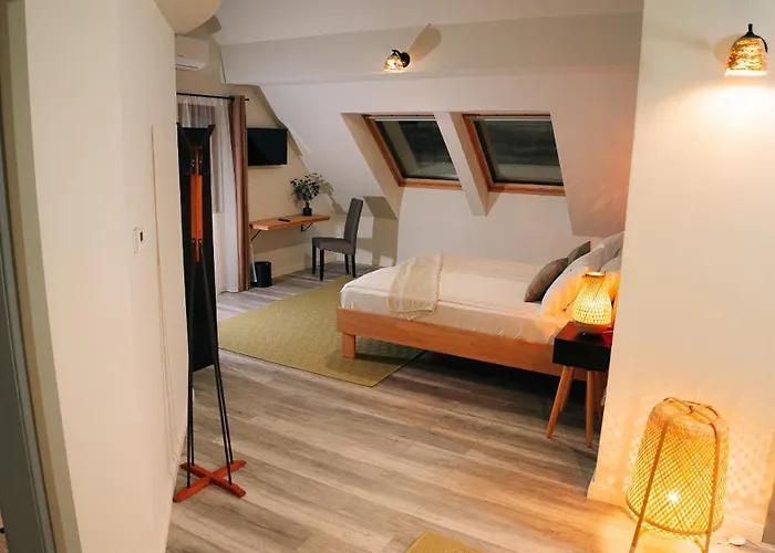 Nature Nest Bran - Adults Only