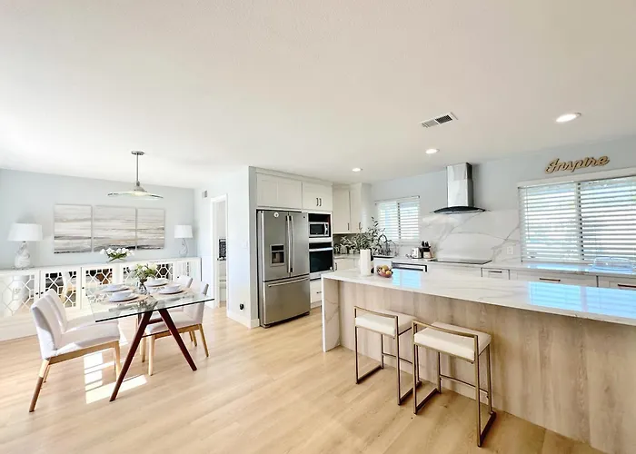 Relaxing 3-Room Apartment With Yard Pool, Near Santana Row-No Party-