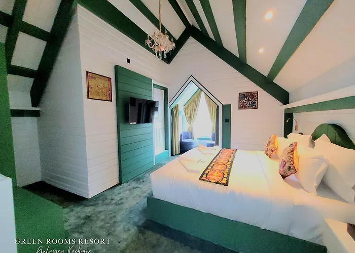 Green Rooms Resort