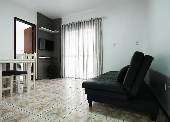 Residencial Adolfo - Mestre Naro