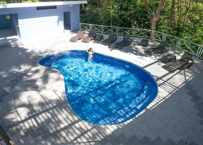 Hotel Mono Azul