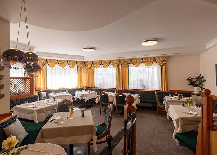 Hotel Oberwirt Weisses Kreuz Collepietra 