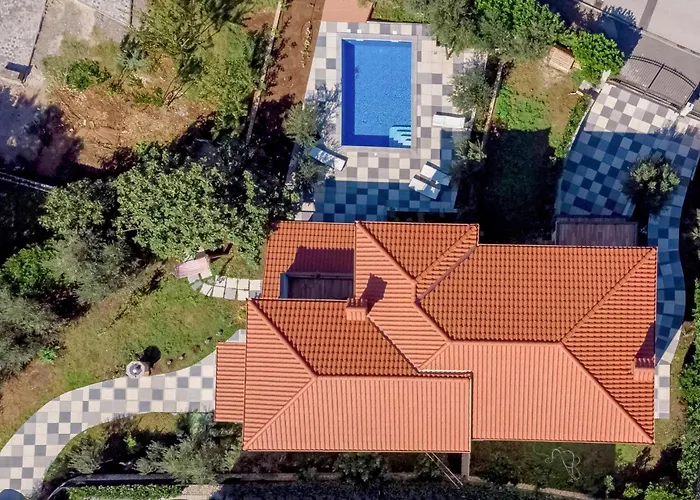 Nice Home In Kostrena