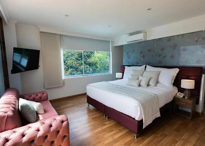 Libertg Hotels Medellin