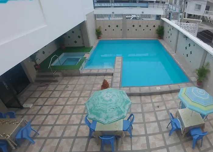 Hotel Dorado Inn