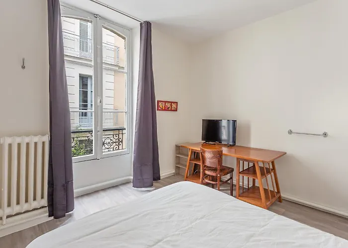 Chambres Centre-Ville Avec Espaces Partages - Accessibles Et Abordables