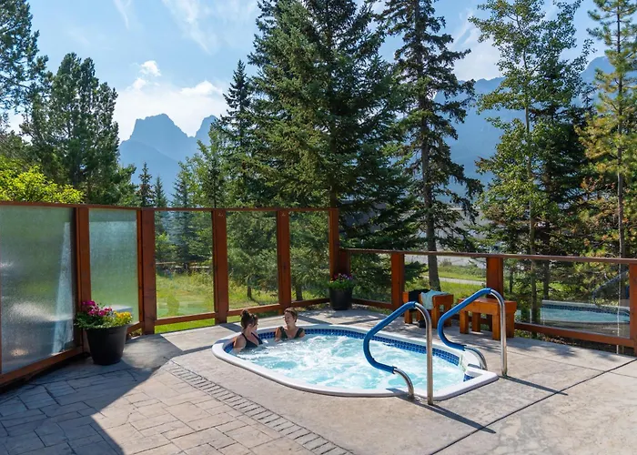 Falcon Crest Lodge By Clique