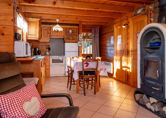 Chalet Terrasse Plein Sud, Cheminee, Ski-Rando, Nature & Village, Animaux Admis, Parking