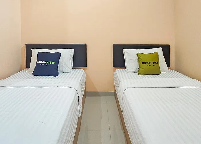 Urbanview Mj House Syariah Bandung