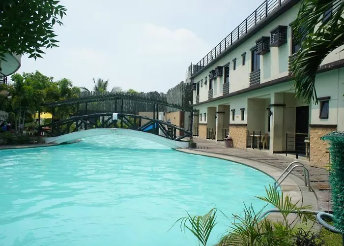 Golden Pyramid Pavilion And Resort