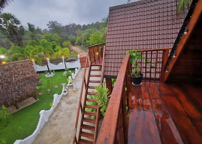 Inpan'S Beach Resort Batticaloa