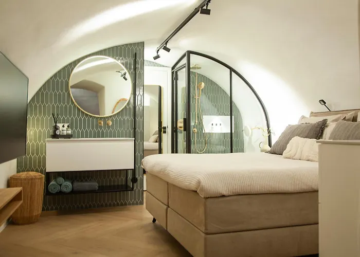 The Stork - In Luxe Logeren Aan De Oudegracht, Centrum Utrecht
