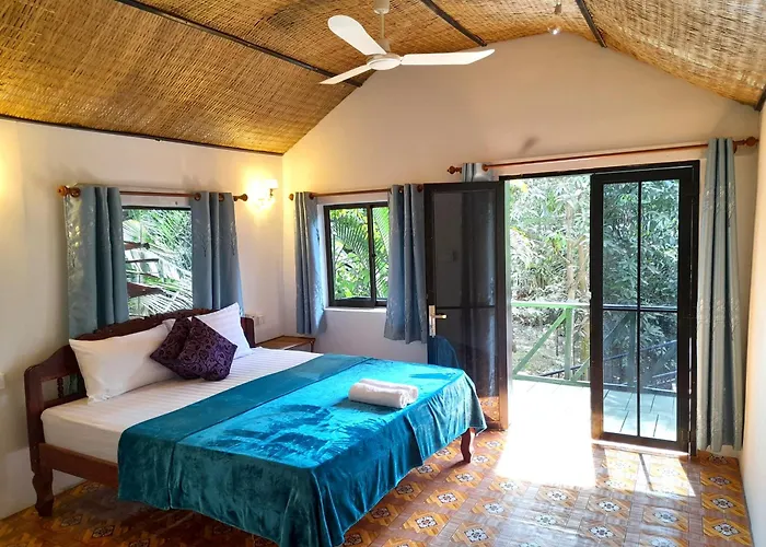 Green Mango Bungalows