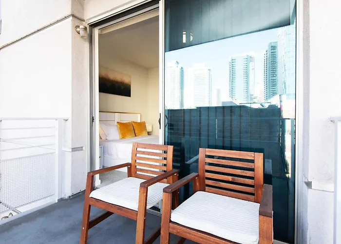 Viewpoint Suites