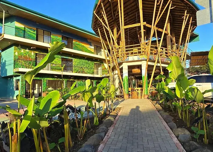 Bonding Coffee Roaster Cafe & Hotel