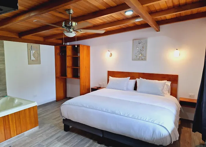 Royal River Suites & Spa Aparthotel
