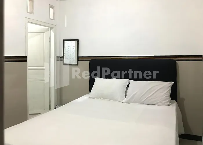 Hotel Gamary Redpartner Sidorejo
