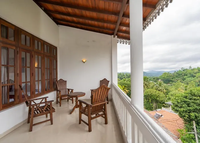 Kandy City Oasis Hotel