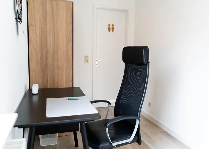 Lubu Stay Central, Cozy, With Workspace And Parking