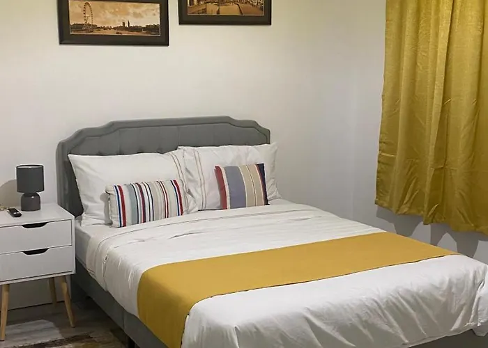 New Guest House, Individual Ensuite Rooms With Comfortable Double Beds, Tv And Wifi