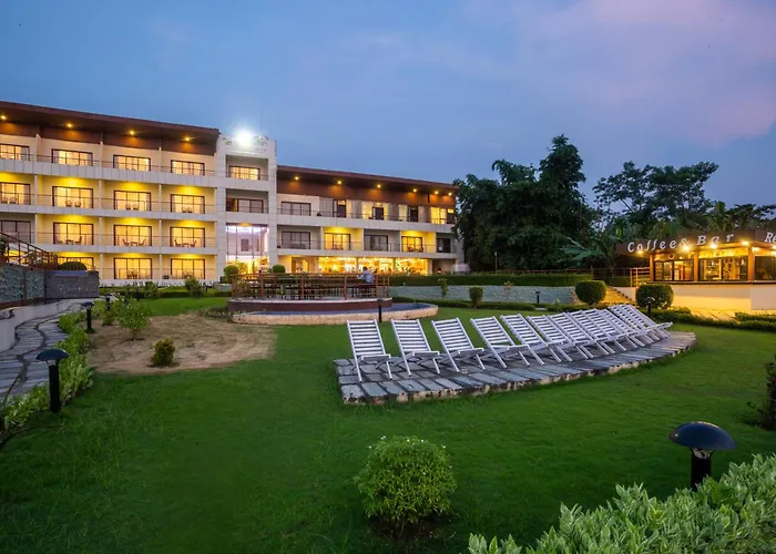 Park Safari Resort, Chitwan National Park
