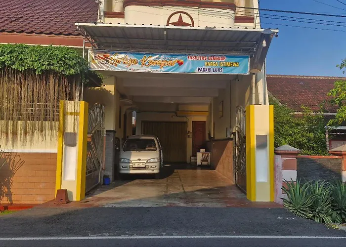 Reddoorz At Griya Kampar Madiun