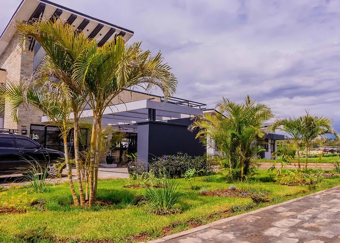 Tufaha Resort