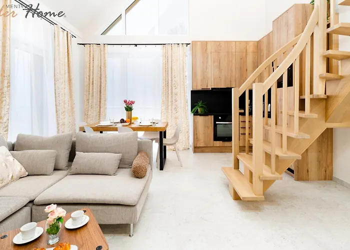 Wonder Home Hillside: Ski-Side Chalets with Playground and Outdoor Gym