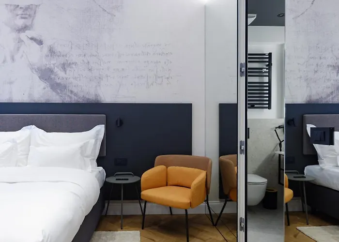 Fingerprint Art Apartments