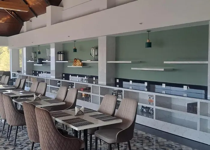 Namami Chail Resort & Spa