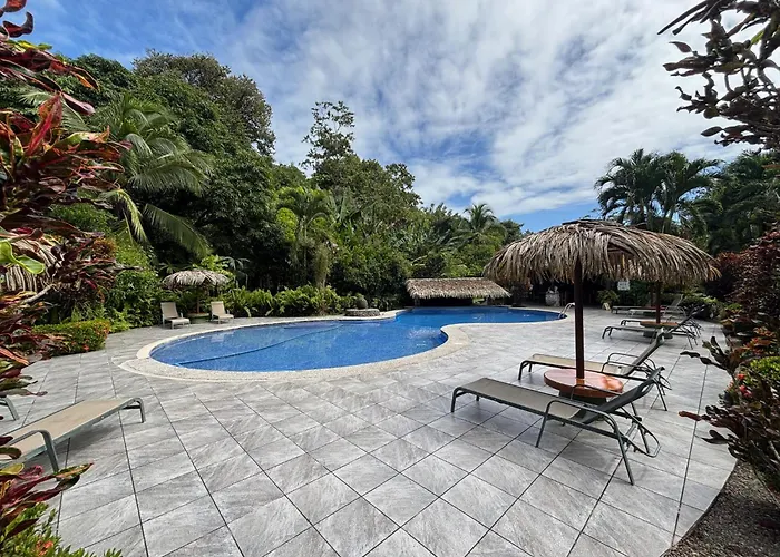 Hotel Suizo Loco Lodge & Resort