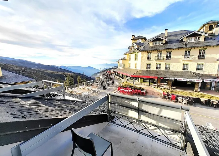 Ski & Snow Apartments - Plaza Principal Junto A Los Telecabinas By Todosierranevada