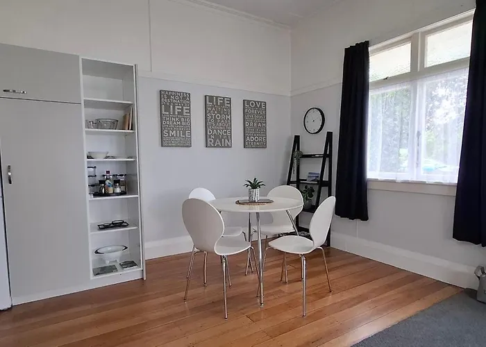 Character 1-Bedroom Unit