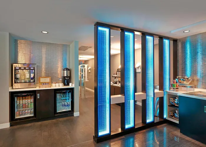 Renaissance Edmonton Airport Hotel