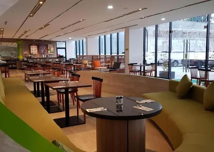 Maxonehotels @Balikpapan