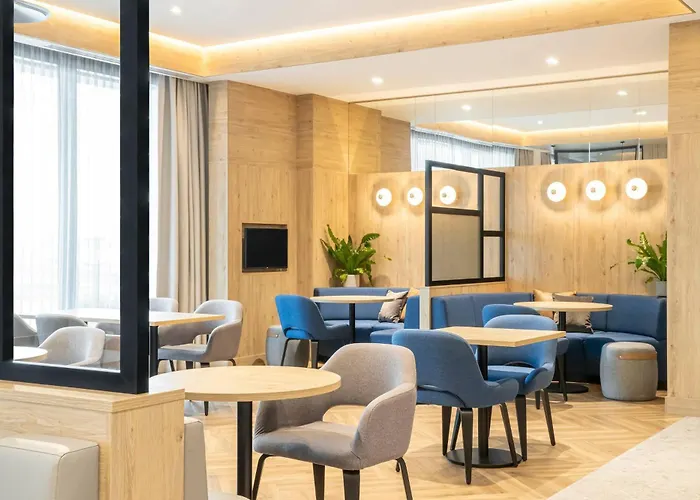 Courtyard By Marriott Inverness Airport